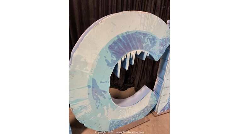 Frozen Letter “C” | Rental