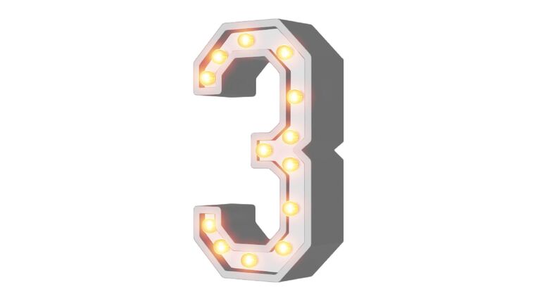 4′ Wood Marquee Number – White – #3 | Rental