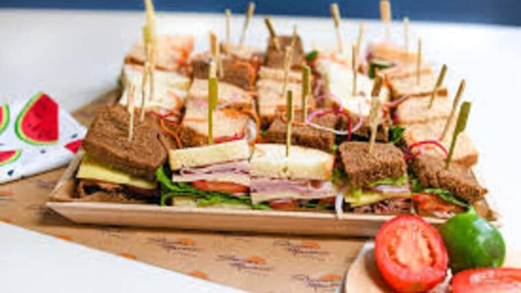 Large Assorted Caravan Sandwiches | Rental Large Assorted Caravan Sandwiches | Rental