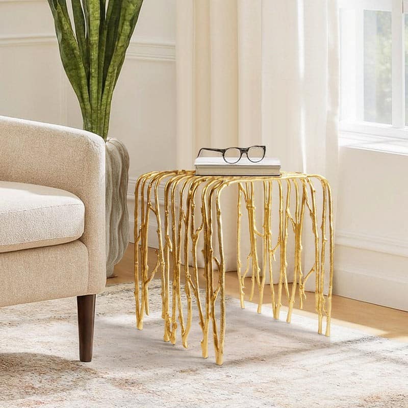 Arbore Side Table | Rental Arbore Side Table | Rental