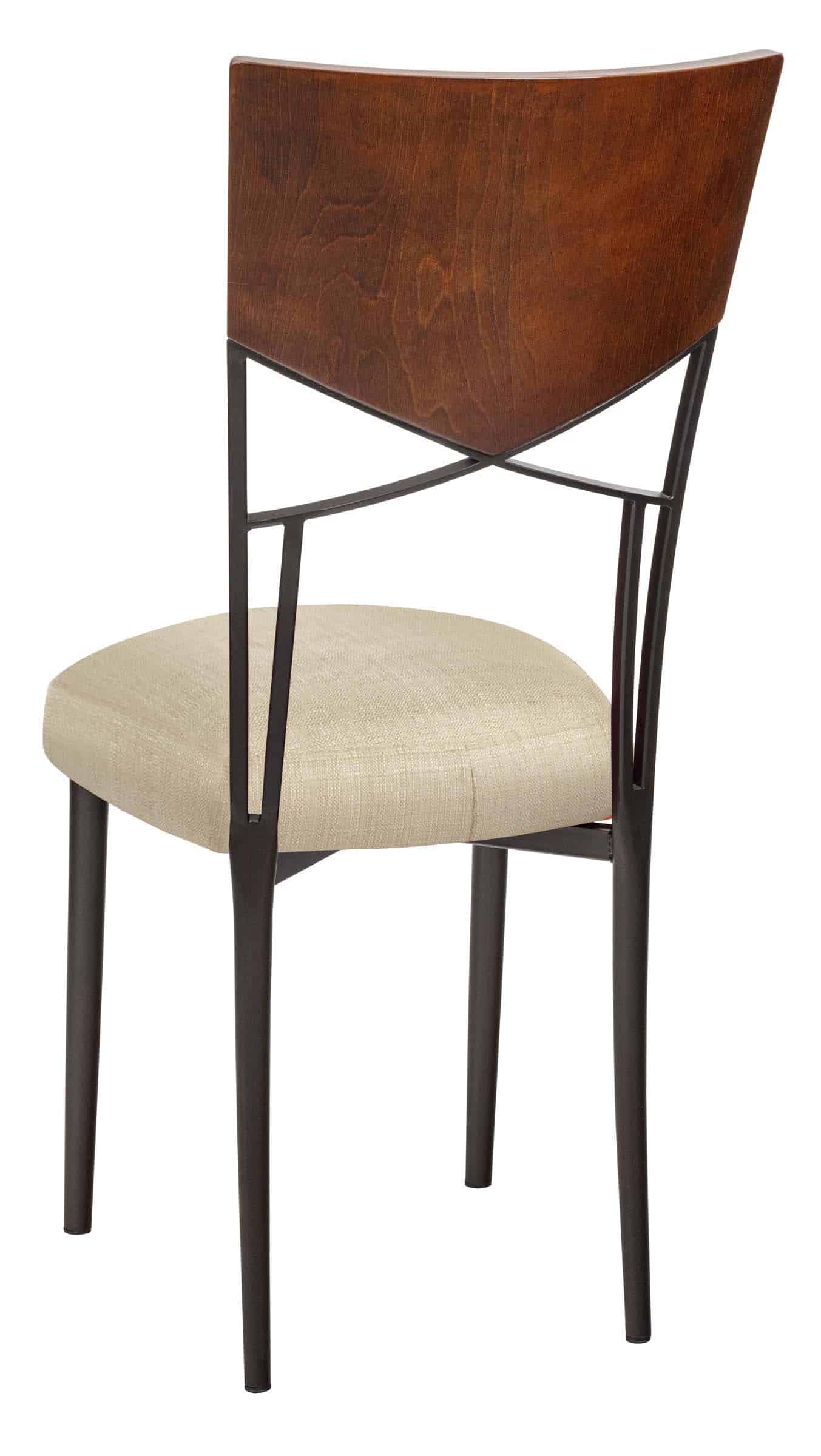 Butterfly Woodback with Parchment Linette Boxed Cushion – Chameleon Chair Collection | Rental