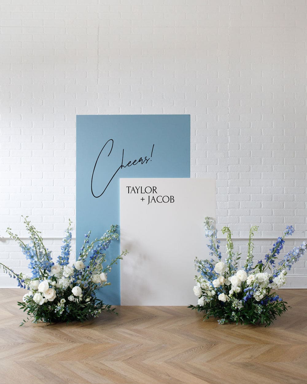 Provence – The Fabienne Personalized Set with Floral | Rental