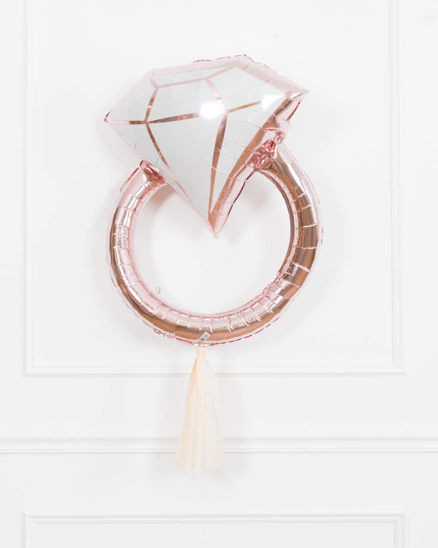 Citrus – 36in Diamond Ring Foil Balloon with Skirt | Rental