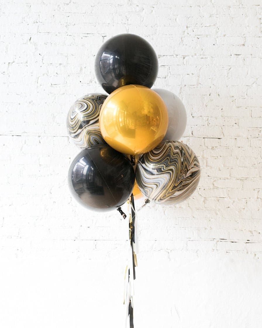 GIFT-Black, White and Gold Palette All Orbs Bouquet | Rental
