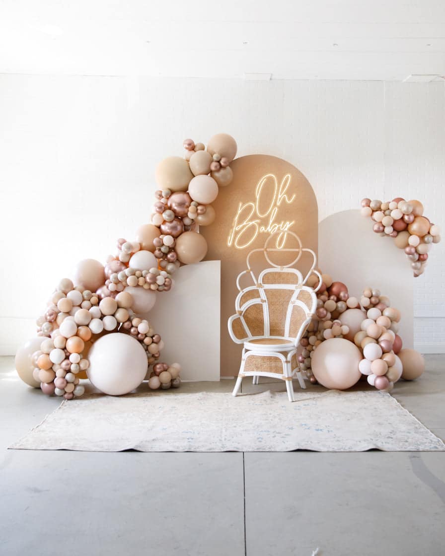 Ravishing Roses – The Beaudoin Set with Neon Sign | Purchase