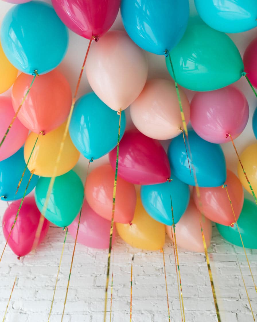 Tropical Time – 11in Ceiling Balloons | Rental