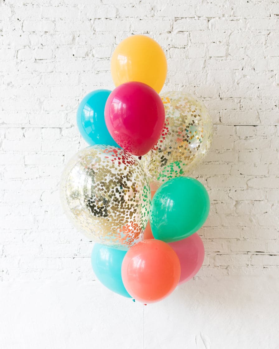 Tropical Time – Confetti and 11in Balloons – bouquet of 10 | Rental