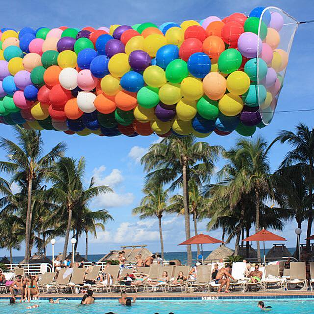 25 Ceiling Balloons (Select Your Colors) | Rental