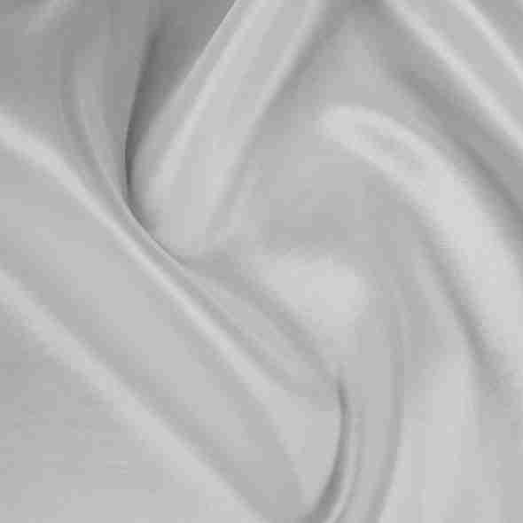 Taffeta (Solid) Table Runner in White | Rental